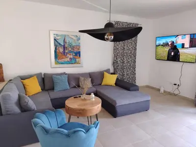 TV i/ili zabavni centar u objektu SeeFor