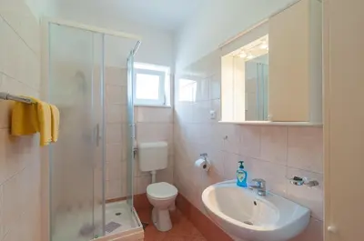 Kupaonica u objektu Apartmani Molo Mare 2