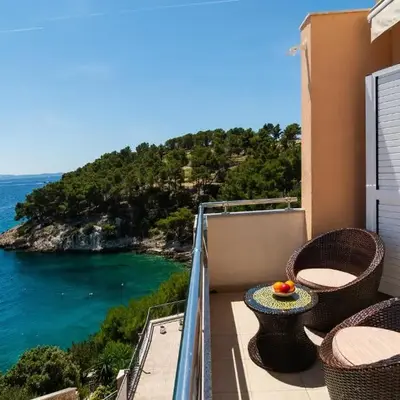 Cozy Apartment In Milna With House Sea View