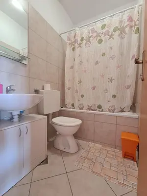 Kupaonica u objektu Apartmani Barbarić