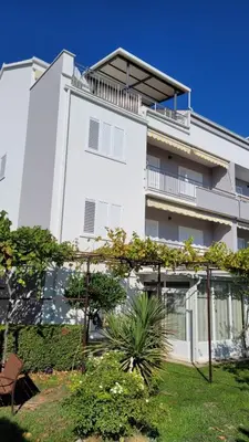 Zgrada u kojoj se nalazi apartman