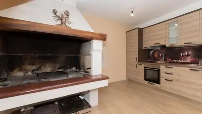 Kuhinja ili čajna kuhinja u objektu Studio Apartman Mia 1 - Omis by Villas Guide