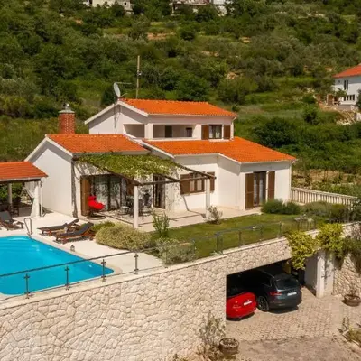 Villa Filomena - Omis by Villas Guide