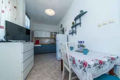 Kuhinja ili čajna kuhinja u objektu Chapel Road Apartments