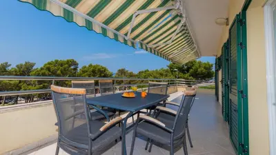 Balkon ili terasa u objektu Apartman KAM - Makarska by Villas Guide