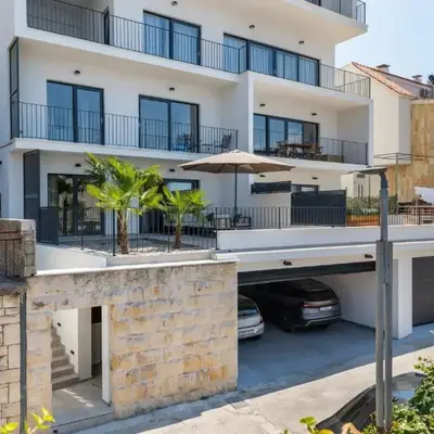 Luči apartment