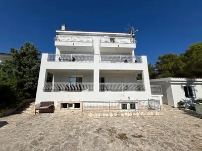 Zgrada u kojoj se nalazi apartman
