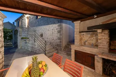Tlocrt objekta Holiday House Tramonto with Pool, Sunset View & Pet Friendly, Donji Humac, Brač