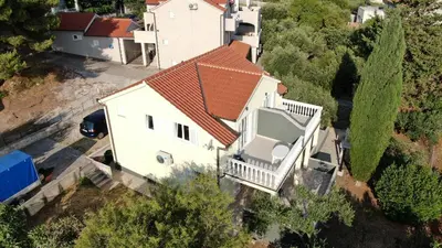 Zgrada u kojoj se nalazi apartman