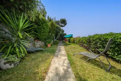Vrt u objektu Holiday Home Jadran