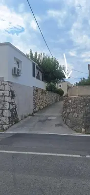 Zgrada u kojoj se nalazi apartman