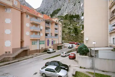 Pogled na planine ili pogled na planine iz apartmana