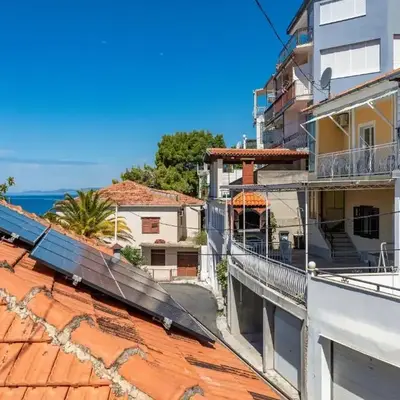 Apartments with parking space Sumpetar