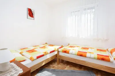 Tlocrt objekta Apartments with a parking space Omis - 10349