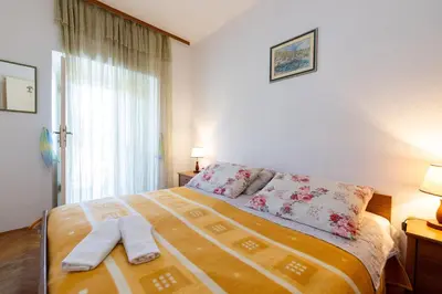 Krevet ili kreveti u jedinici u objektu Apartments by the sea Cove Zarace - Gdinj, Hvar - 2047