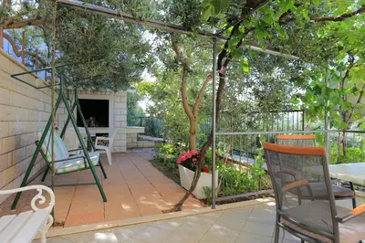 Vrt u objektu Apartments by the sea Duce, Omis - 2737