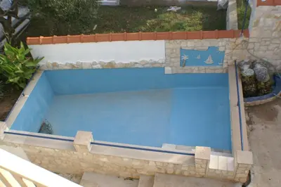 Bazen u objektu Apartments with a swimming pool Splitska, Brac - 2889 ili u blizini