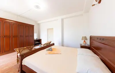Krevet ili kreveti u jedinici u objektu 4 Bedroom Gorgeous Home In Gornja Brela