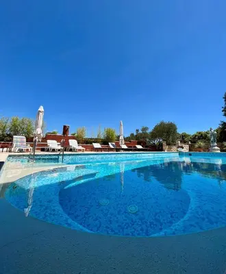 Bazen u objektu Room with swimming pool Gorana ili u blizini