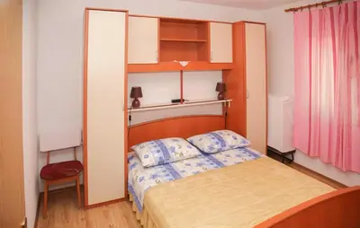 Krevet ili kreveti u jedinici u objektu Pet Friendly Apartment In Hvar With Wifi