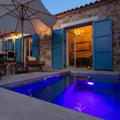 3 Bedroom Stunning Home In Zarace
