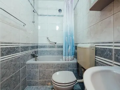 Kupaonica u objektu Apartments Pezo - Studio apartment with Terrace Tina 4