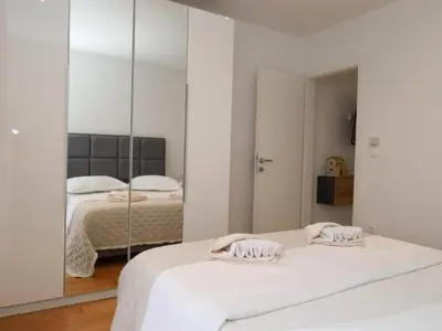 Krevet ili kreveti u jedinici u objektu Dalmata D - Two Bedroom Apartment with Terrace