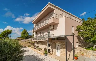 Zgrada u kojoj se nalazi apartman