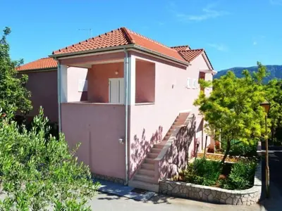 Zgrada u kojoj se nalazi apartman