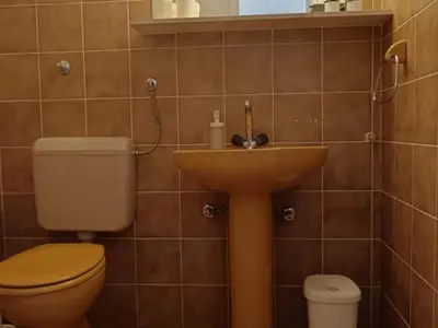 Kupaonica u objektu Two Bedroom Apartment