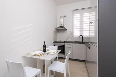 Kuhinja ili čajna kuhinja u objektu Stella Maris Apartments