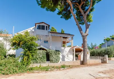 Zgrada u kojoj se nalazi apartman