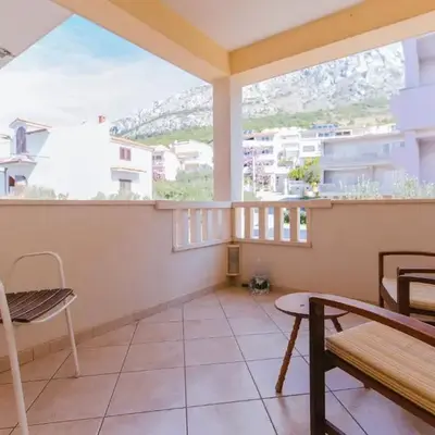1 Bedroom Beautiful Apartment In Omis