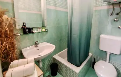Kupaonica u objektu 1 Bedroom Stunning Apartment In Hvar
