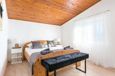 Krevet ili kreveti u jedinici u objektu Apartments with parking space Duce, Omis - 24975