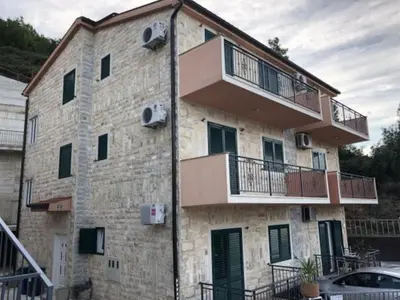 Zgrada u kojoj se nalazi apartman