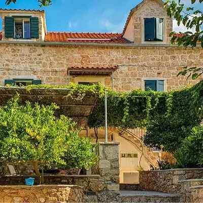 1 Bedroom Cozy Apartment In Bol