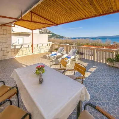 Awesome Apartment In Omis