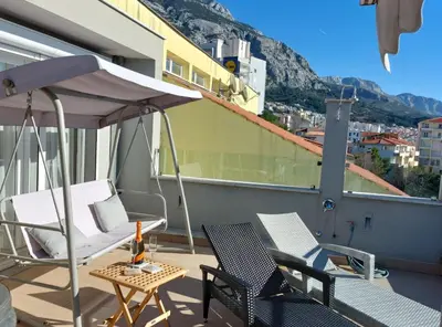 Pogled na planine ili pogled na planine iz apartmana