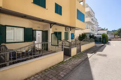 Zgrada u kojoj se nalazi apartman