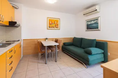 Kuhinja ili čajna kuhinja u objektu Sunny Apartments II