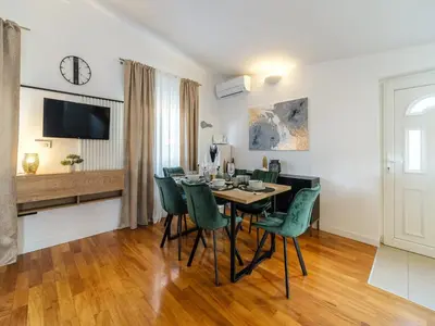 Tlocrt objekta Apartments Tomy - Penthouse Two bedroom apartment with Terrace and Sea View