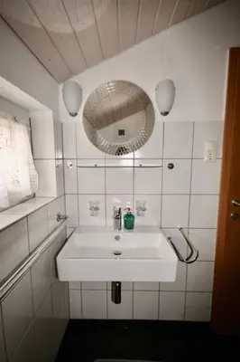 Kupaonica u objektu Apartment Wohnung in Bol by Interhome