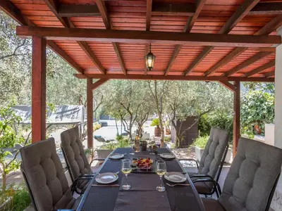 Vrt u objektu Holiday Home Komplex Oliva mit Pool und großem Garten by Interhome