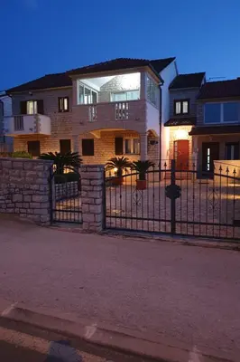 Zgrada u kojoj se nalazi apartman
