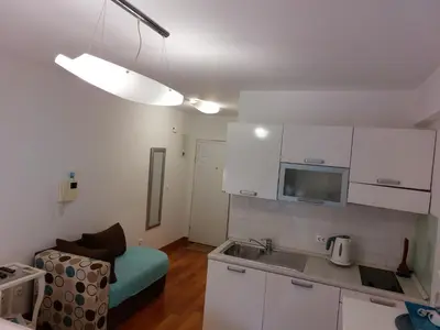 Kuhinja ili čajna kuhinja u objektu Apartmani Makarska 27