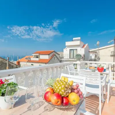 Apartments Roma