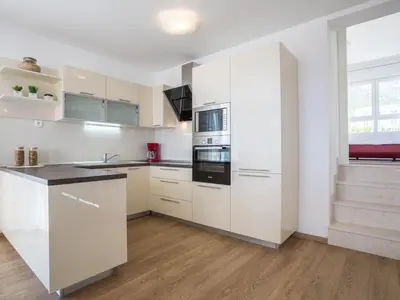 Tlocrt objekta Villa in Bol with swimming pool