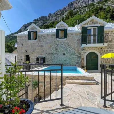 Amazing Home In Baska Voda