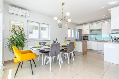 Kuhinja ili čajna kuhinja u objektu Villa ASTERA- Sea view